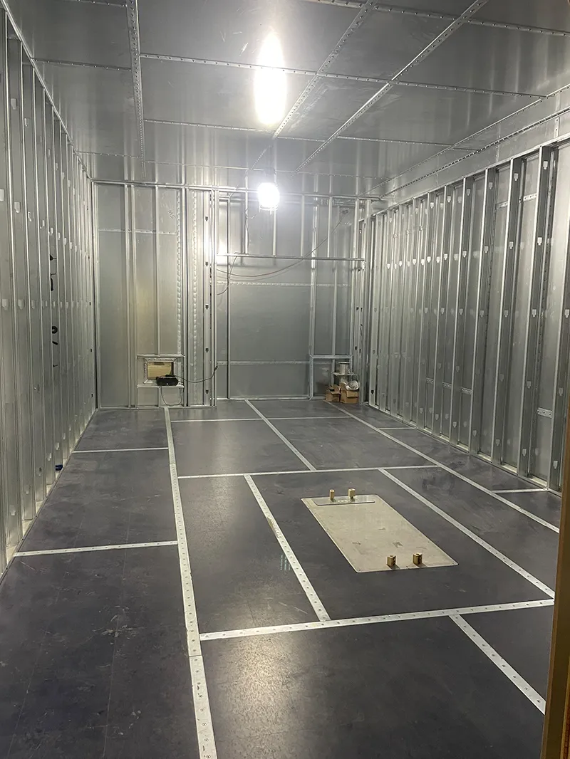 RF/lead room